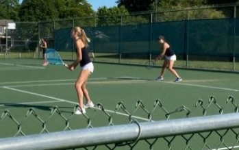 RR Girls' Tennis