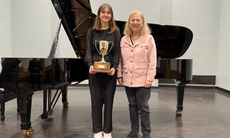 RRHS Senior Earns Music Federation Milestone
