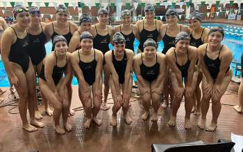 RR Girls Swimming & Diving